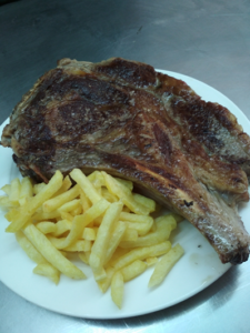 chuleta Hotel Restaurante El Jisu Liebana Picos de Europa Bautizo Comuión Boda Camaleño